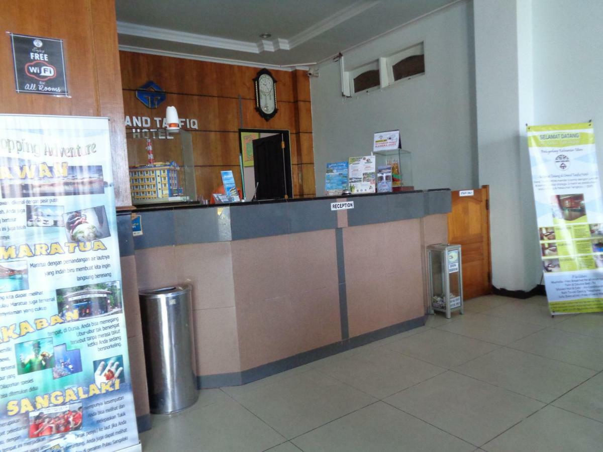 Reddoorz Syariah At Grand Taufiq Tarakan Extérieur photo