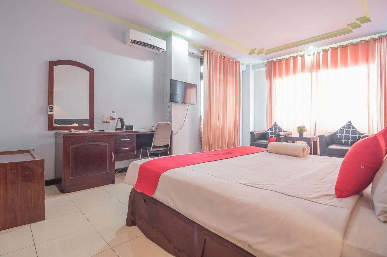Reddoorz Syariah At Grand Taufiq Tarakan Extérieur photo